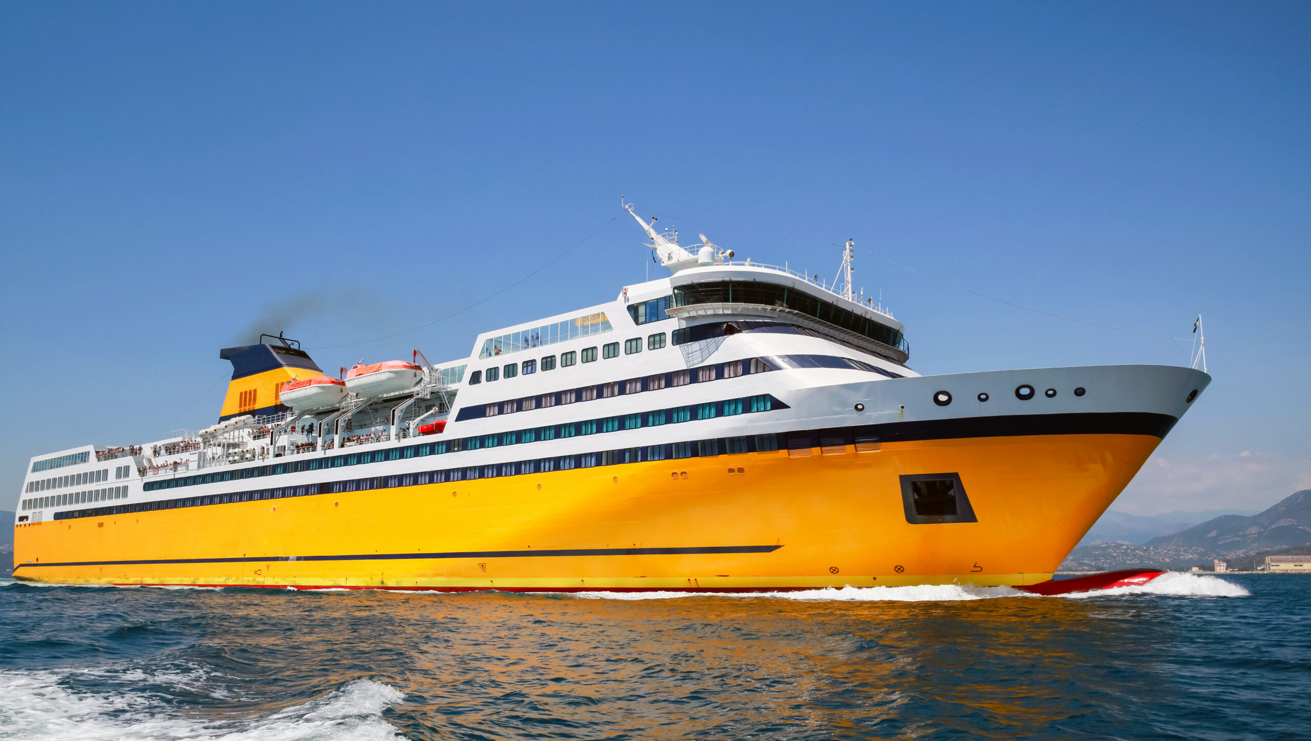 ferry-vers-la-Corse
